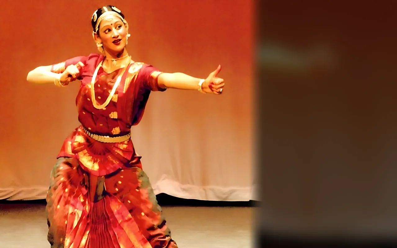 Trina Chakravarty at her arangetram, 2003